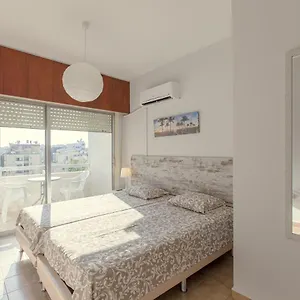 Furnished Seafront Apartament
